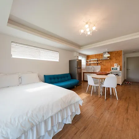 Walking Sky Pension Gapyeong Exterior photo